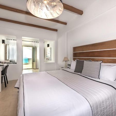 Azzurro Suites Mesaria Exterior foto