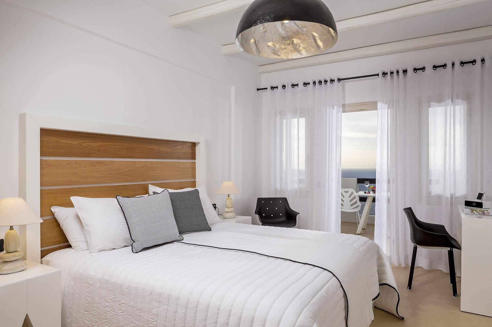Azzurro Suites Mesaria Exterior foto